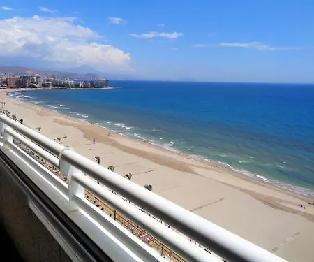 Classic Beachfront * El Campello